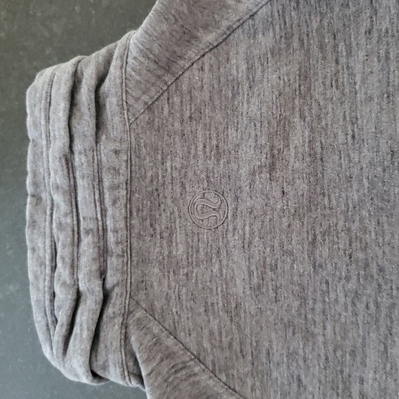 Lululemon Radiant Jacket II in Heathered Core Dark Grey - Picture 11 of 12